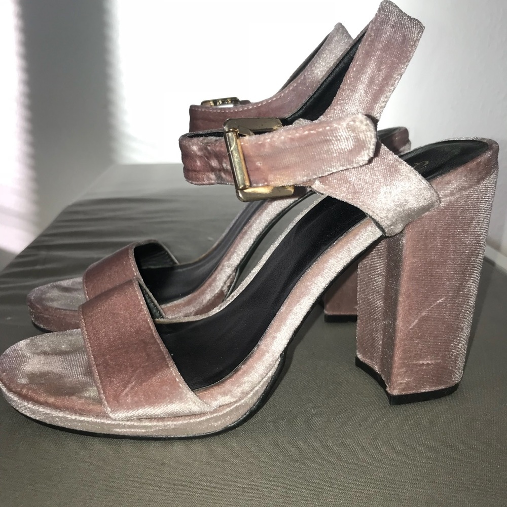 Qupid blush pink velvet heels